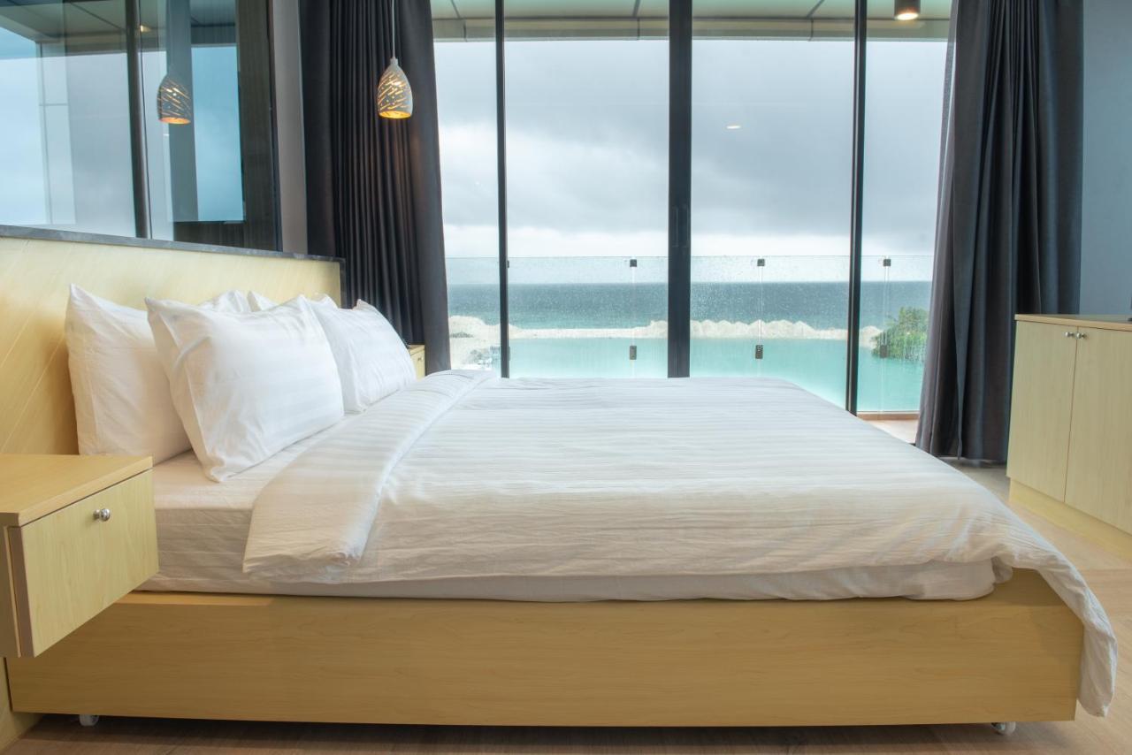 Swarn By Hawks Hotels Kamadhoo Экстерьер фото