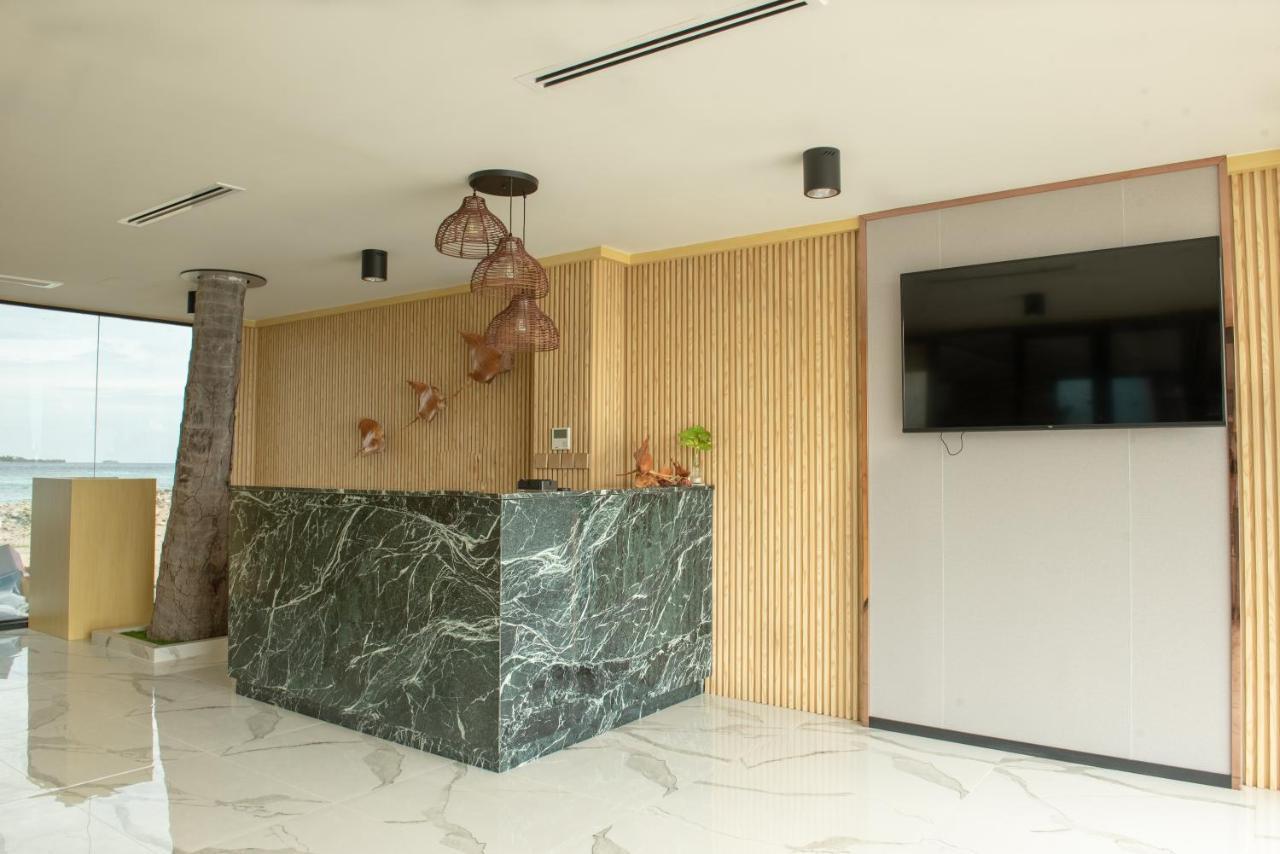 Swarn By Hawks Hotels Kamadhoo Экстерьер фото