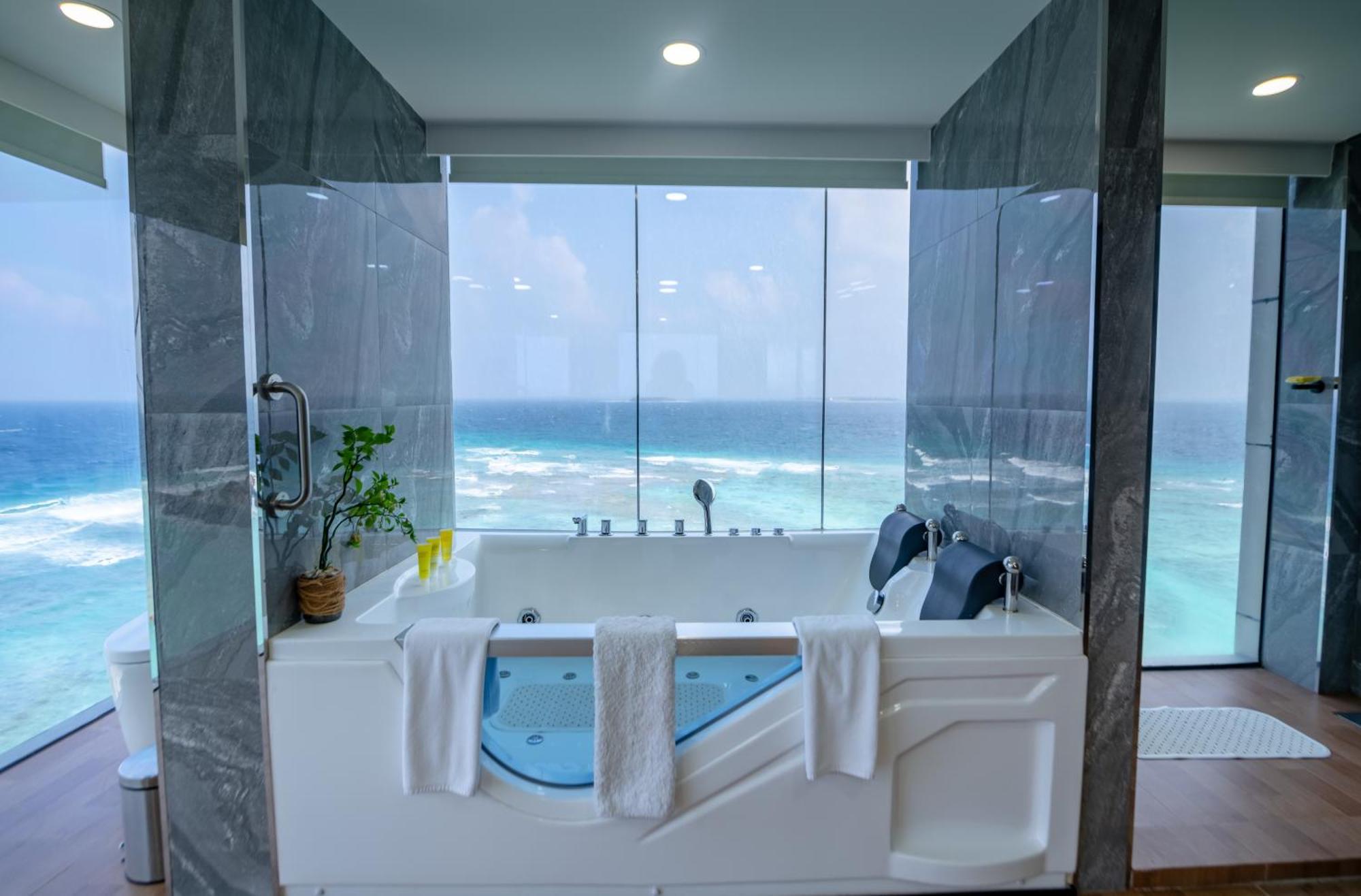 Swarn By Hawks Hotels Kamadhoo Экстерьер фото