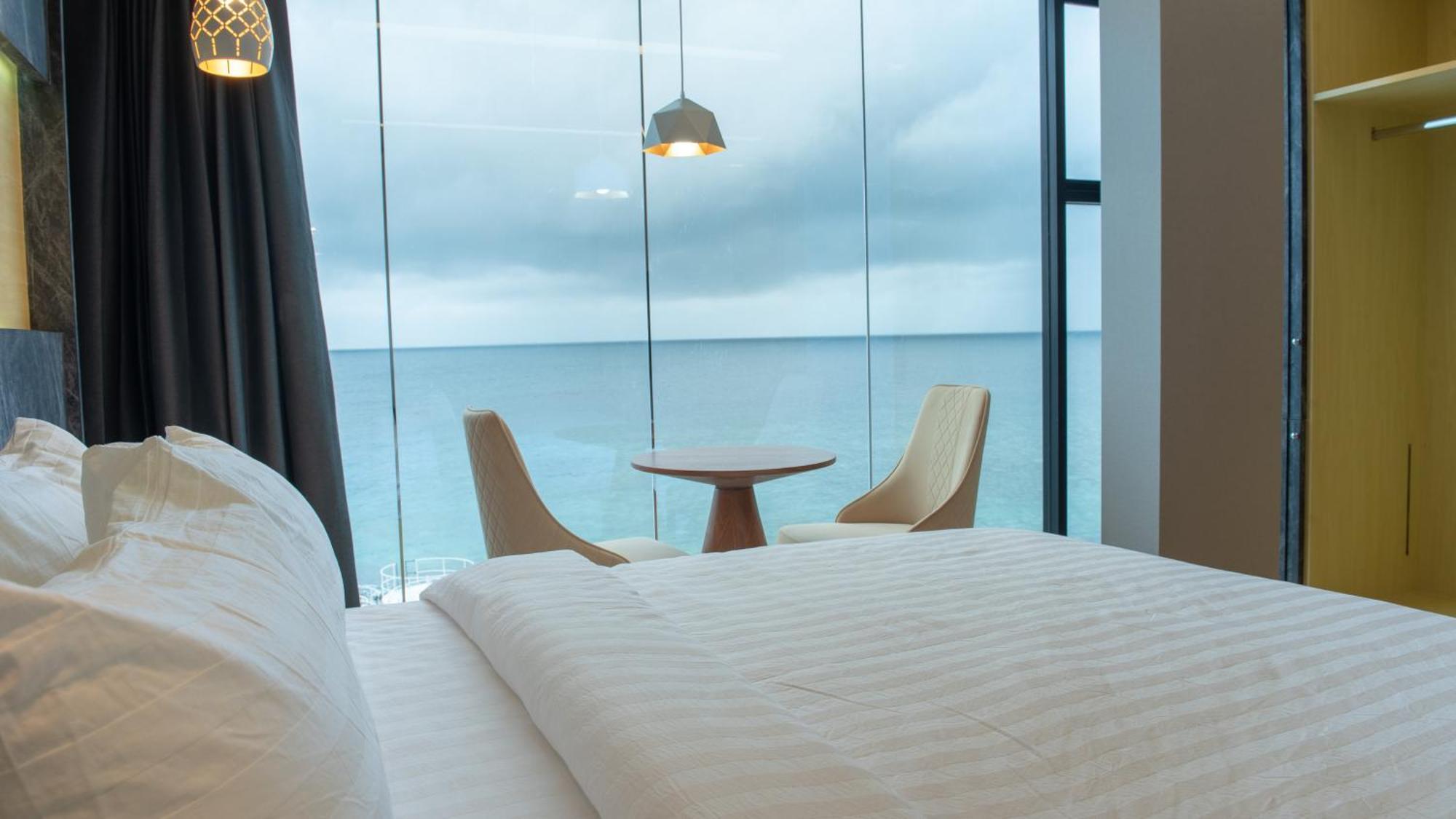 Swarn By Hawks Hotels Kamadhoo Экстерьер фото